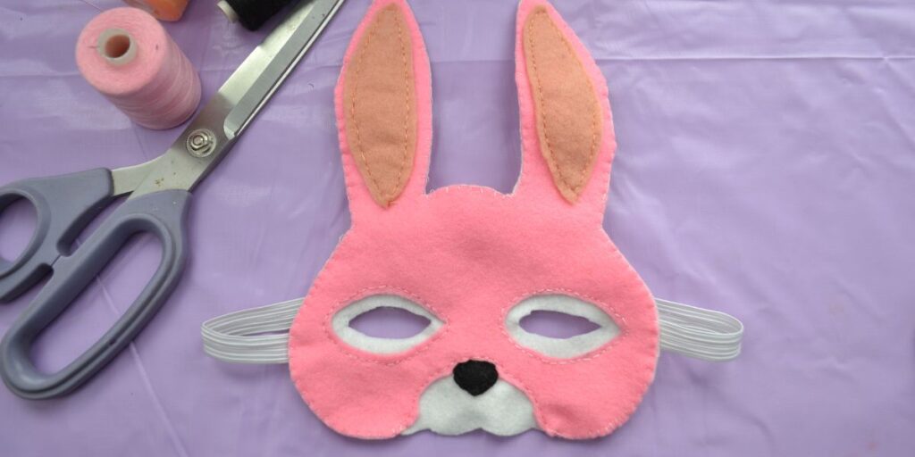 A finished Felt Bunny mask.