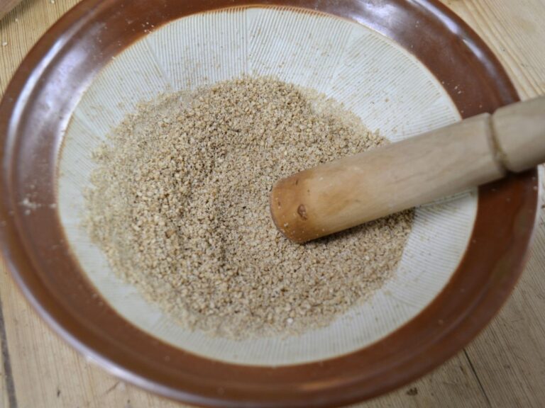 Gomashio in a suribachi.